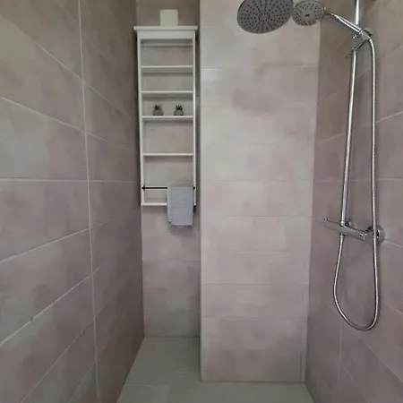 Nopri Puhkemaja Dom wakacyjny